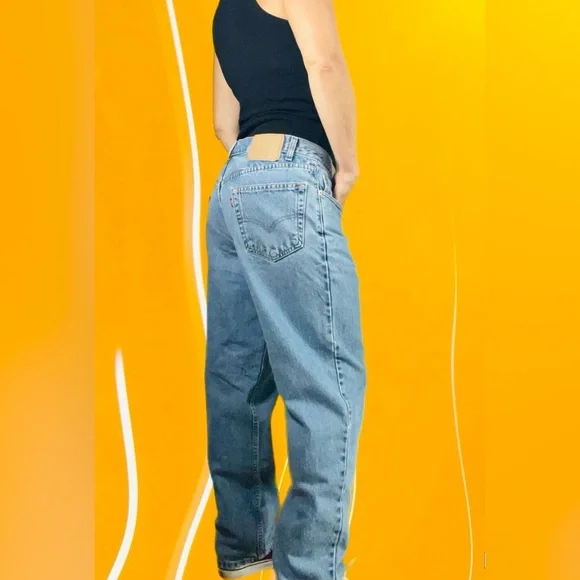 Vintage Levi’s Baggy Skater Denim Jeans​ - Picture 5 of 16